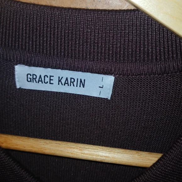 Men's Sweater - Picture 2 of 3